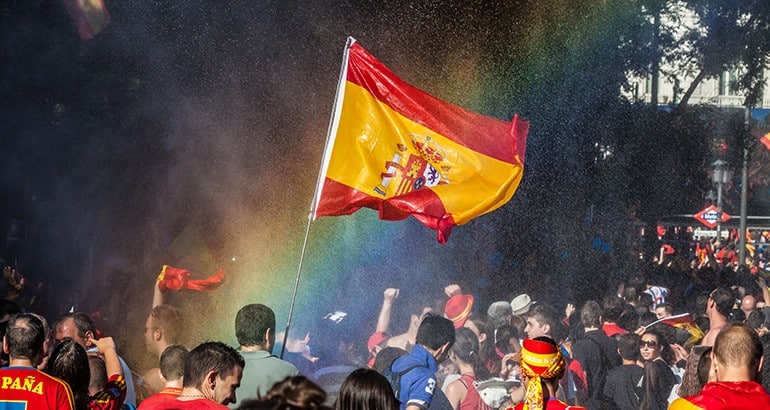 Correct Spanish flag - Brightlines Translation